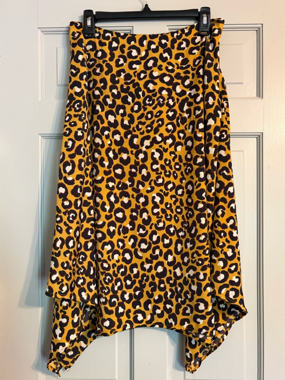 Who What Wear 6 Yellow Leopard Print Asymmetrical Handkerchief Hem Silky Skirt